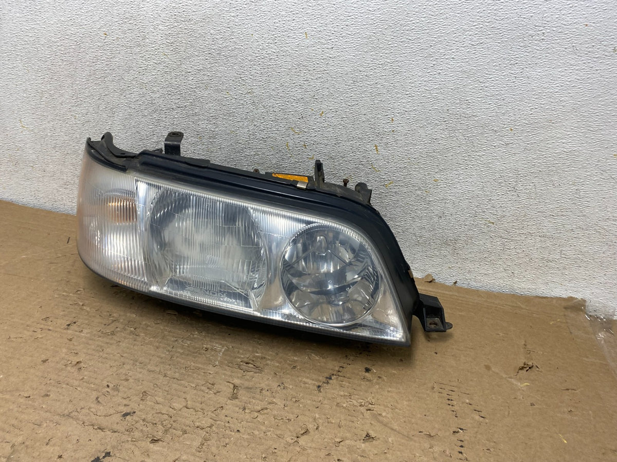 1999 to 2001 Infiniti Q45 Right Passenger Side Xenon HID Headlight ah9262 DG2