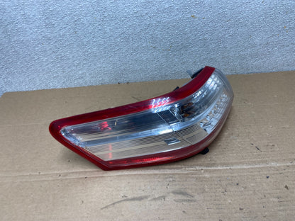 2010-2011 Toyota Camry Hybrid LED Left Driver LH Tail Light Oem AB4587 DW2