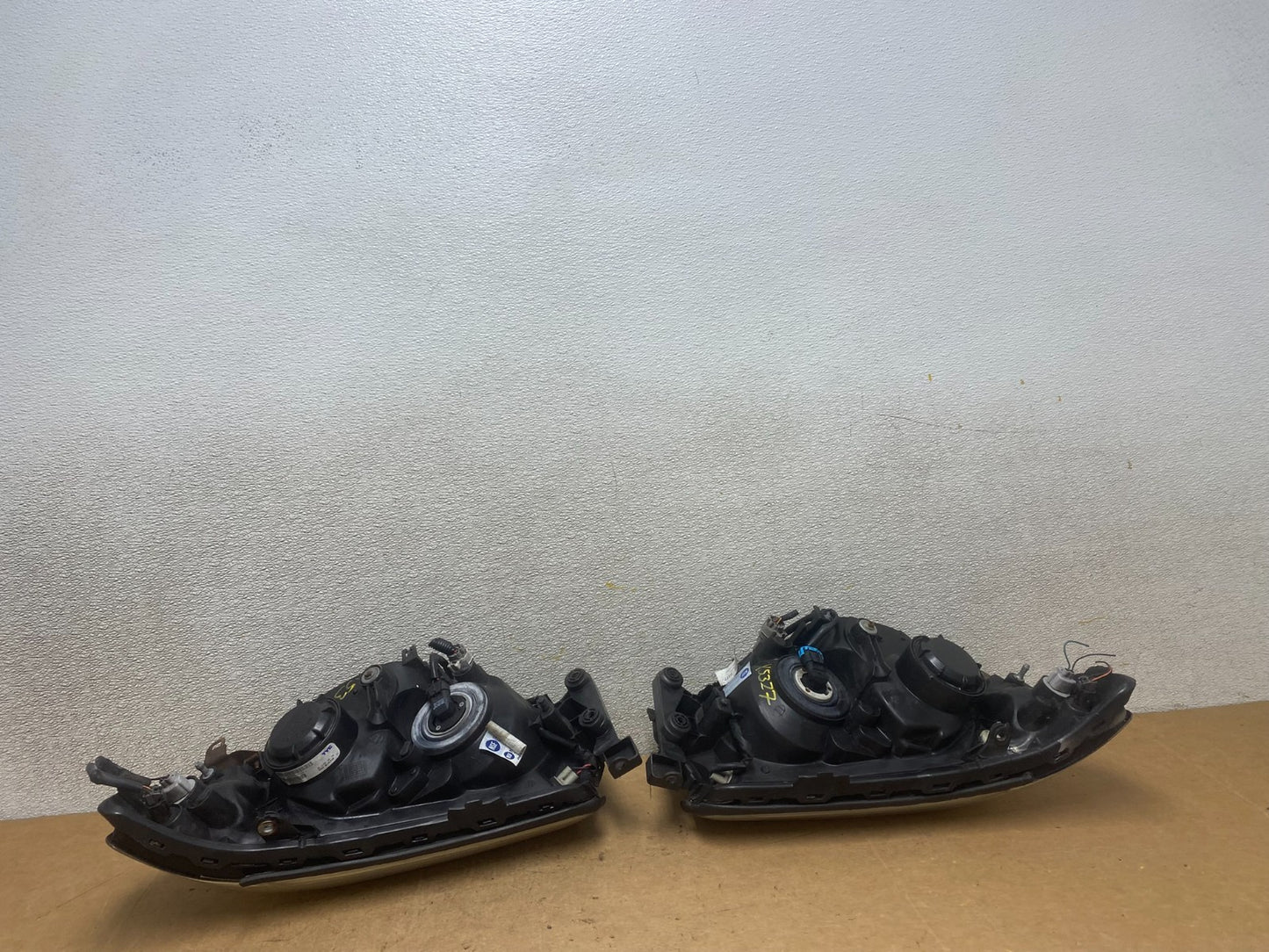 2006-2008 Subaru Forester Left+Right Headlights Halogen X5327 DW12
