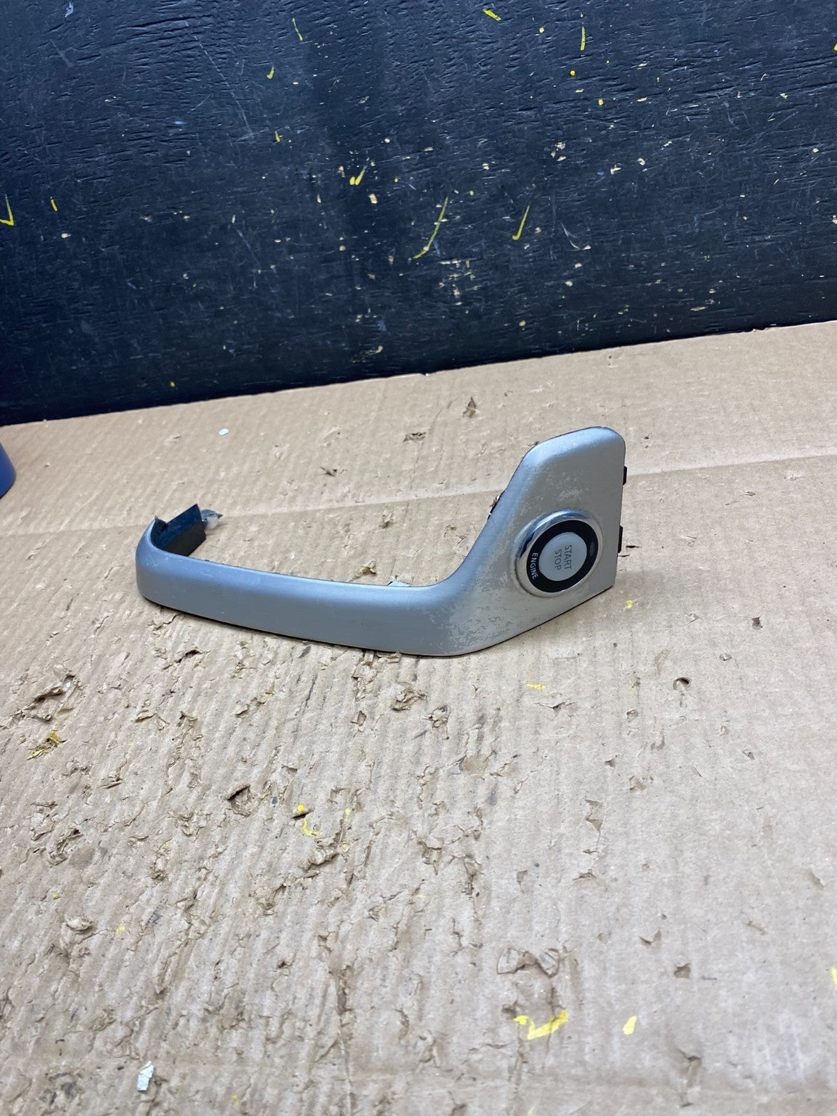 2009 - 2014 Nissan Murano Engine Ignition Start Switch Trim Bezel OEM V1730 DG0