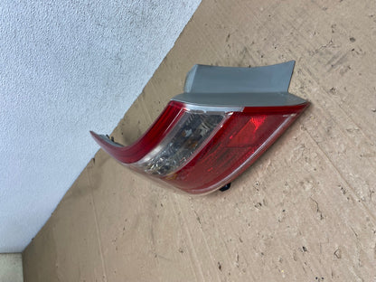 2007 2008 2009 Toyota Camry Left Driver LH Side Tail Light AE9354 LK1