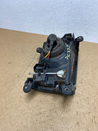 2000 to 2002 Honda Passport Left Driver LH Side Headlight AC3320 DW8