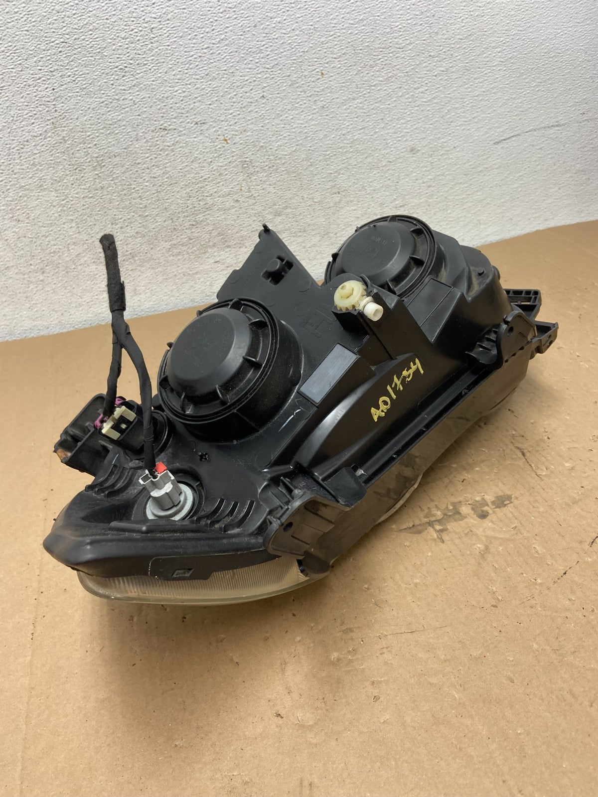 2012 to 2015 Chevrolet Sonic Right Passenger Headlight AD7754 DW5