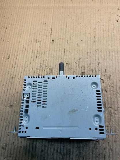 2014 2015 Ford Explorer Audio Equipment Radio Receiver AM FM CD Y1081 DG4