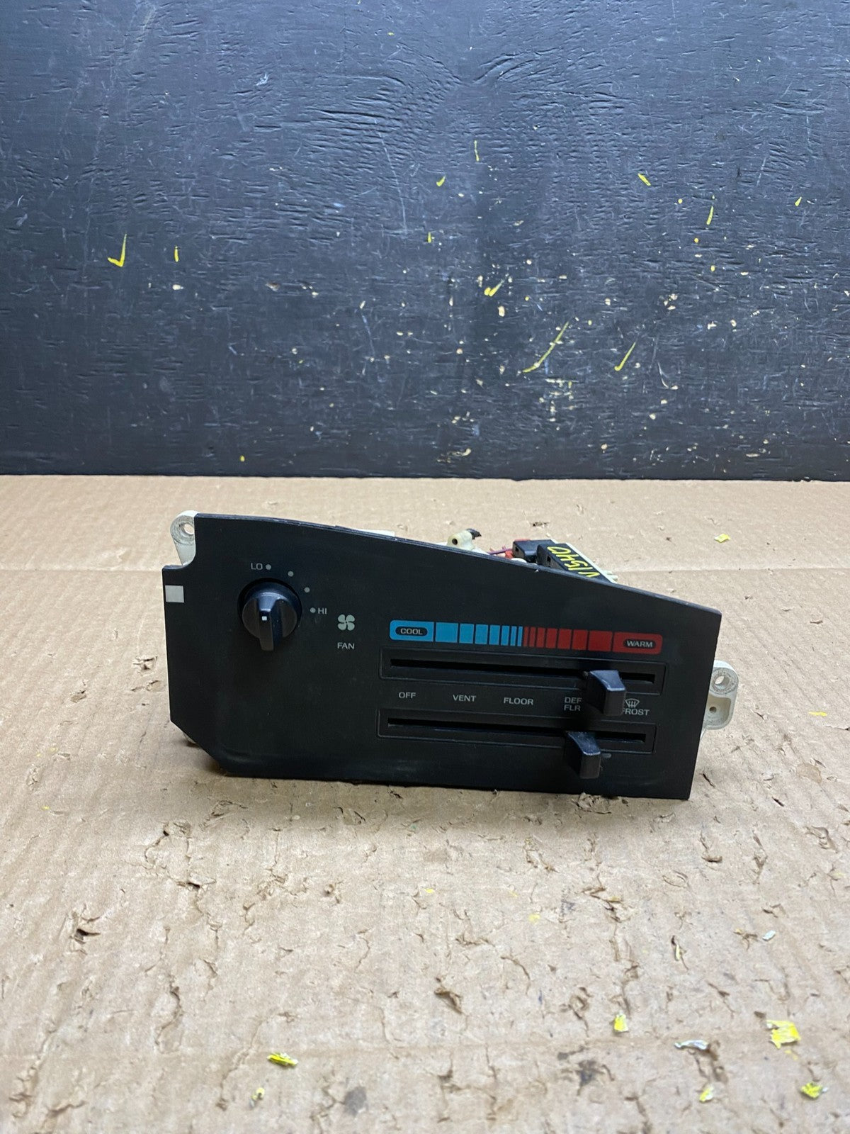 1992 to 1996 Ford Van Econoline E150 E250 Heater Climate Control V1540 DG0