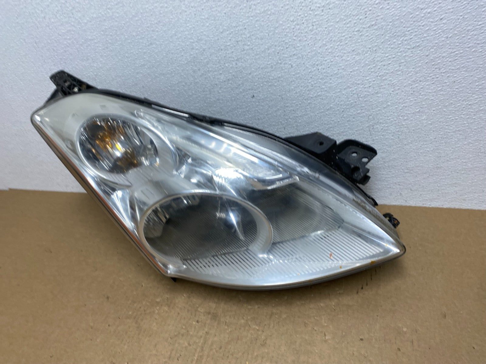 Sedan 2010 2011 2012 Nissan Altima Headlight Right Passenger Rh OEM AC1296 DW1