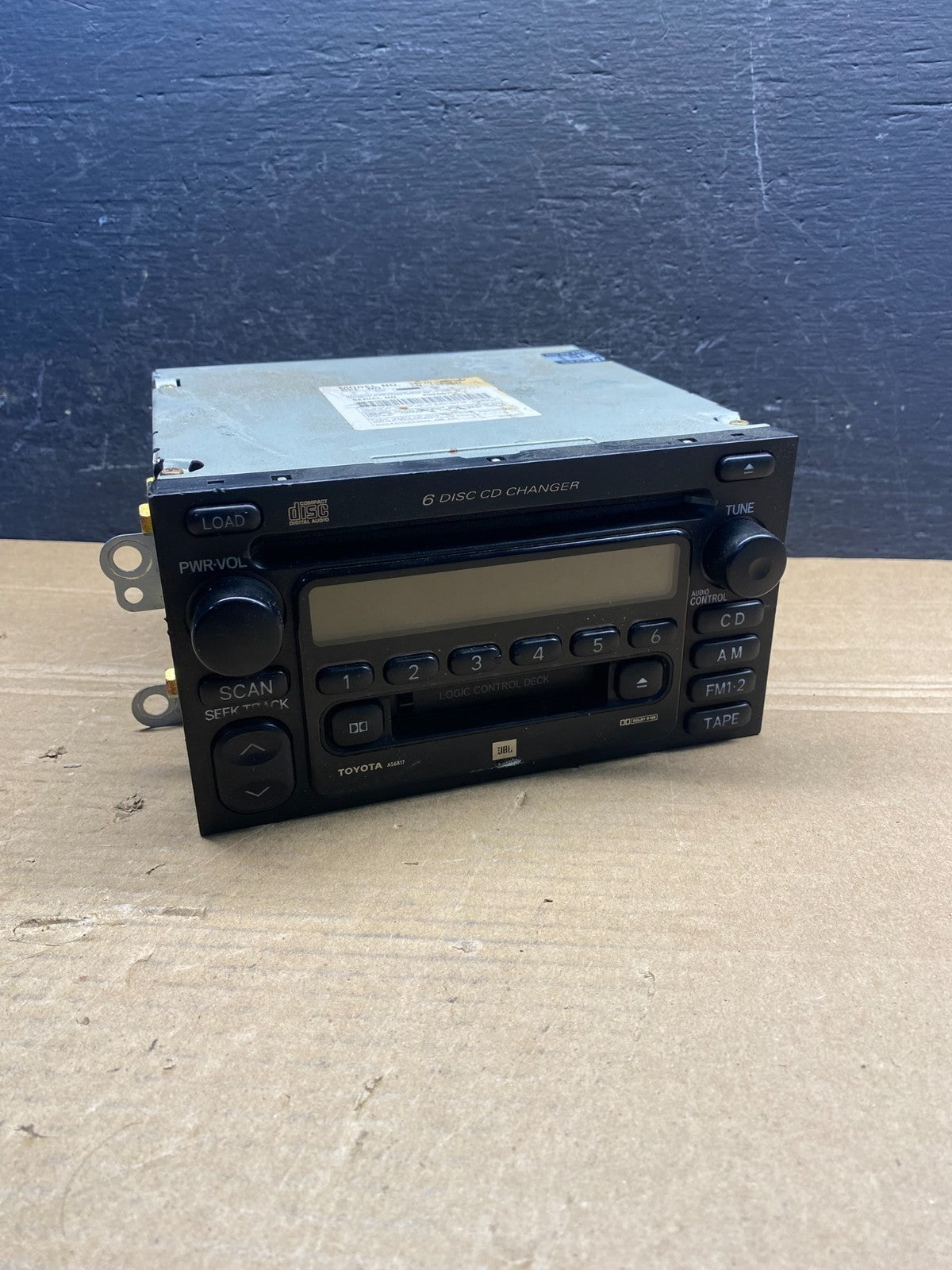 1999 to 2003 Toyota Tundra Sequoia AM/FM Radio Cassete Player AD4955 DG0