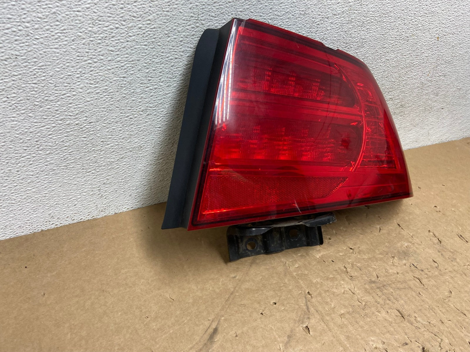 2004 2005 2006 Acura TL Right Passenger Rh Side Tail Light AG1259 LK2