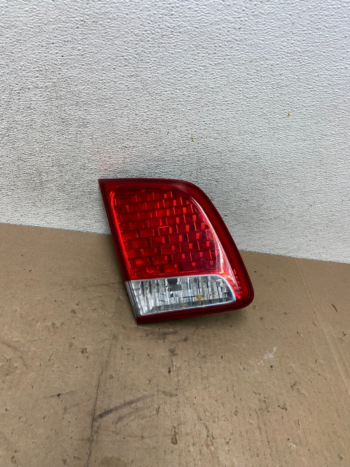 2011 2012 2013 Kia Sorento Left Driver Lh Inner Tail Light AG4937 LK0