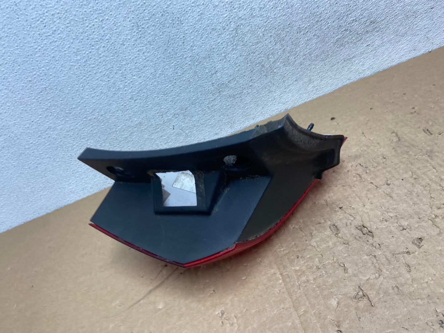 2010 to 2017 GMC Terrain Halogen Right Passenger Rh Side Tail Light AG1338 LK4