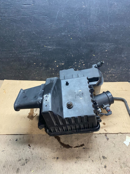 2011-2016 Ford F250 F350 Engine Coolant Reservoir Tank Air Cleaner Box X3140 DG6