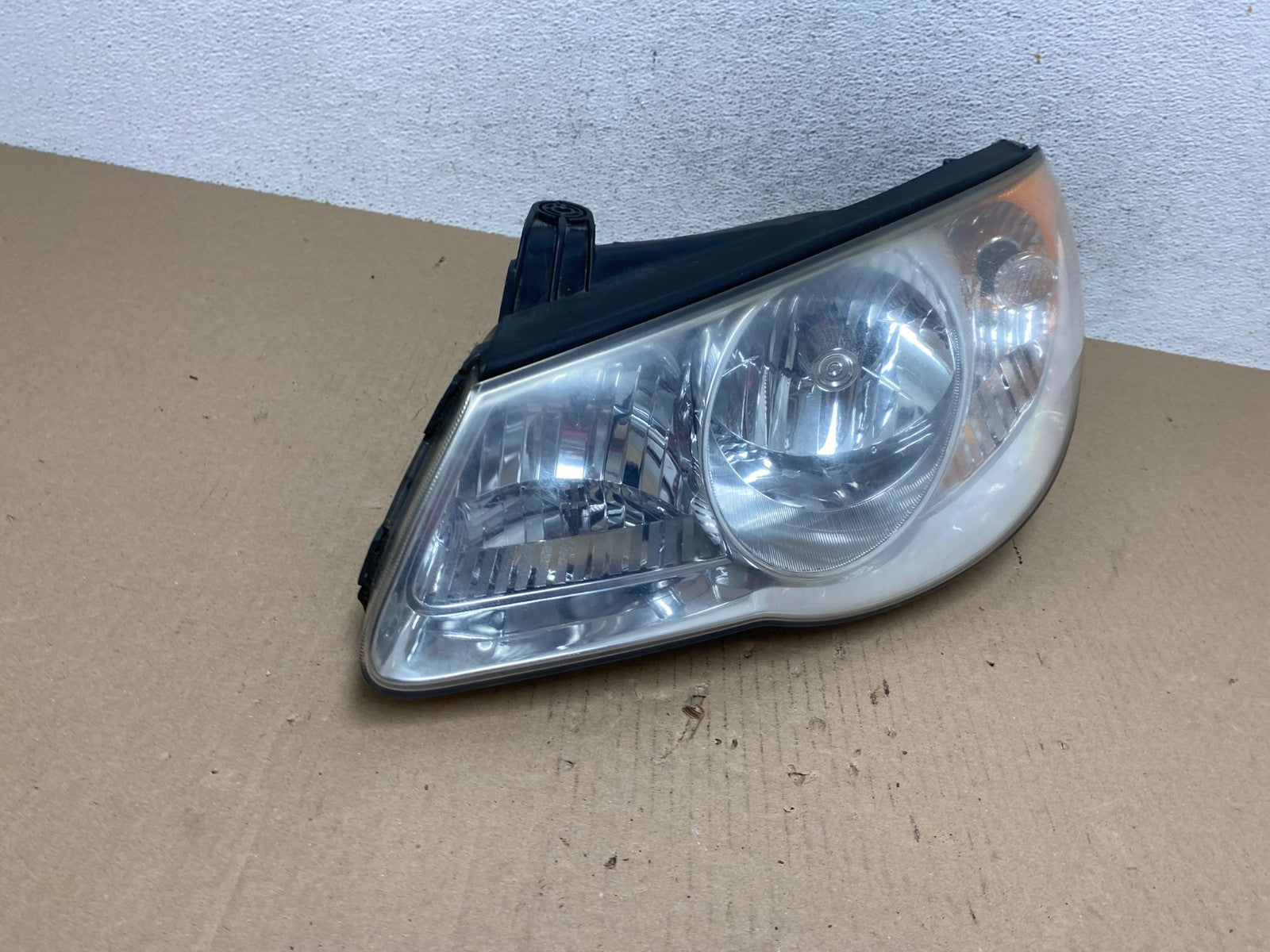 2007 2008 2009 2010 Hyundai Elantra Left Driver Lh Headlight AE7219 DW2