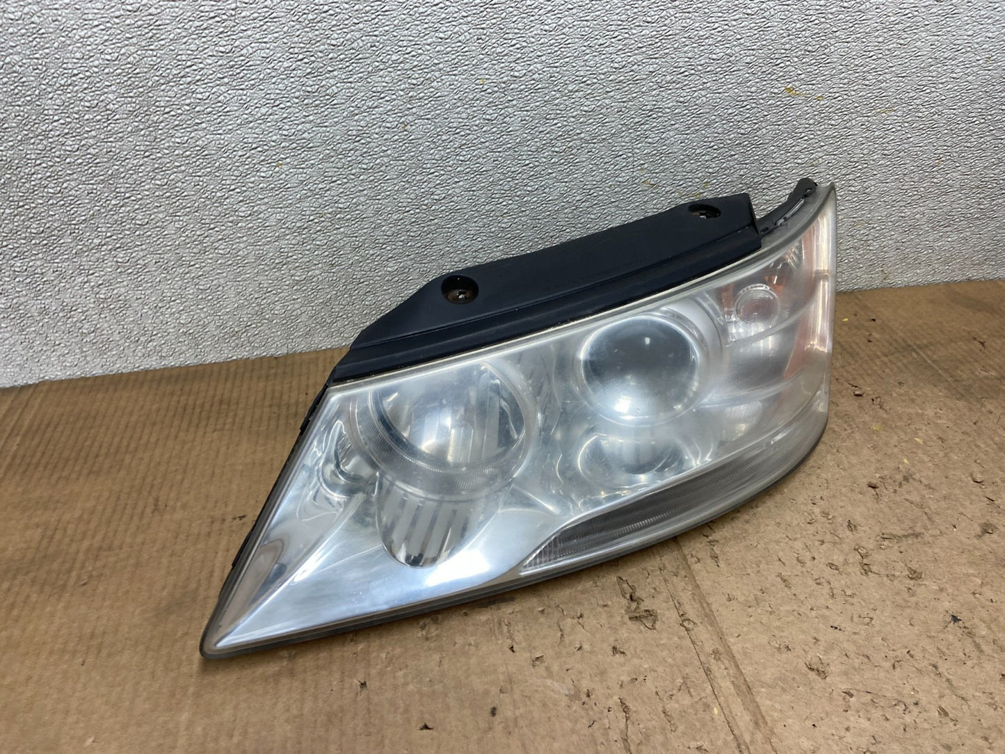 2009 - 2010 Hyundai Sonata Left Driver LH Side Headlight Halogen Oem AA7100 DW2