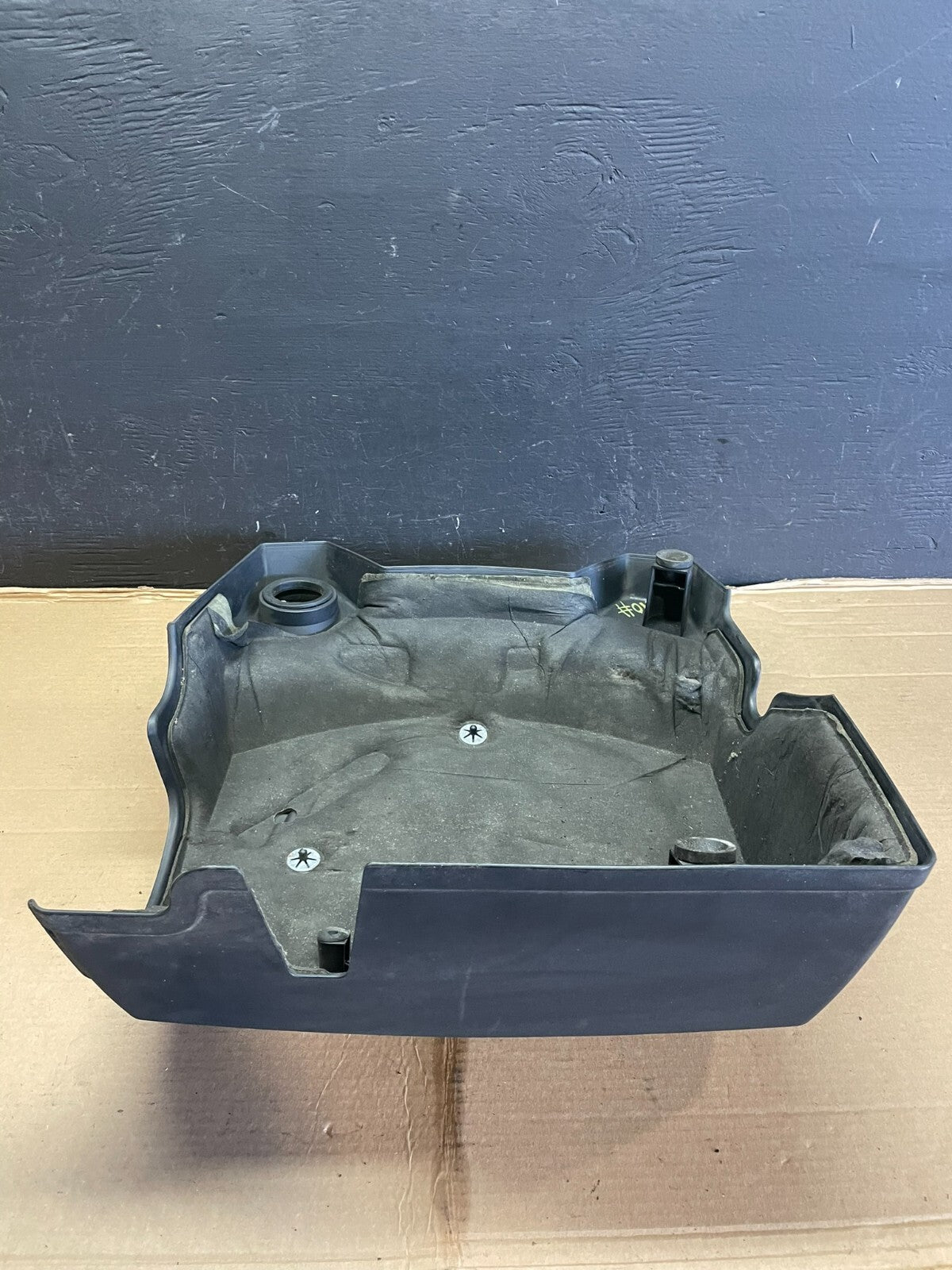 2008 to 2009 Saturn Vue 3.6L Engine Motor Cover E3989 PS5