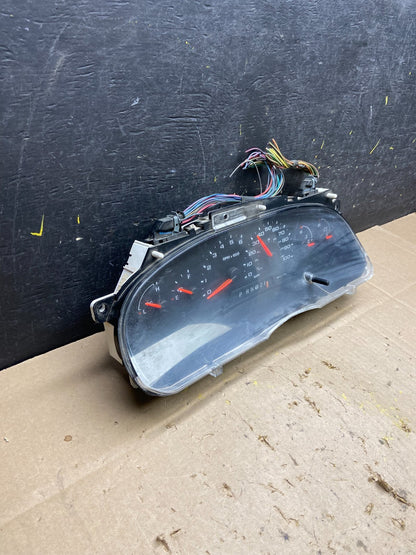 2004 to 2008 Ford E350 Gauge Speedometer Cluster u5000 DG3