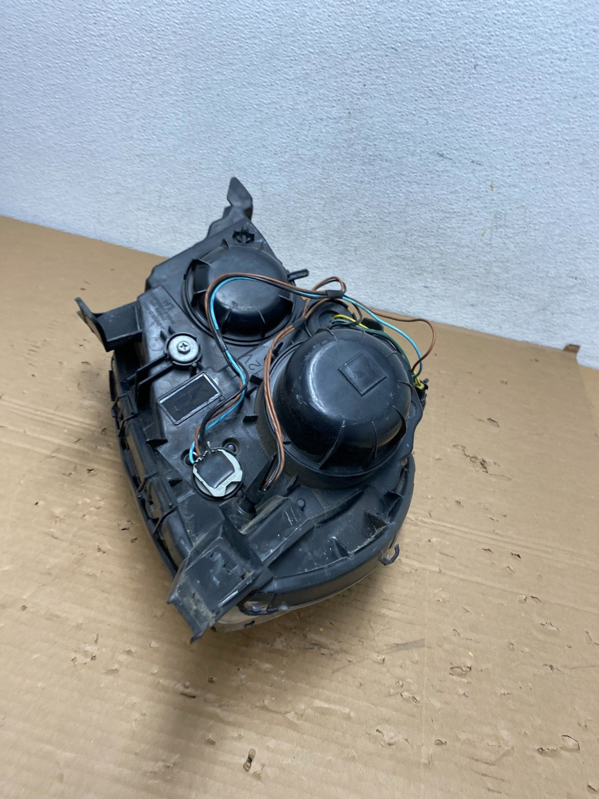 2010-2015 Chevrolet Equinox Halogen Projector Headlight Left Driver TYC AD43397