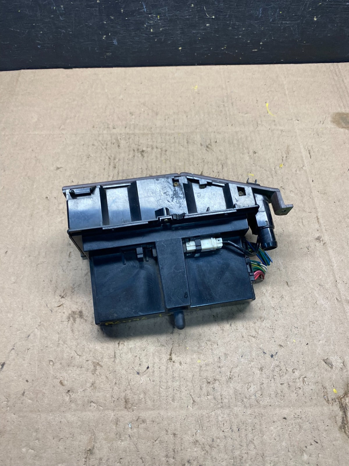 1993 to 1997 Subaru SVX Climate Control Hvac Heater  Panel R6496 DG4