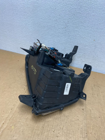 2008-2010 Jeep Grand Cherokee Left LH Driver Side Halogen Headlight AD0593 DW6