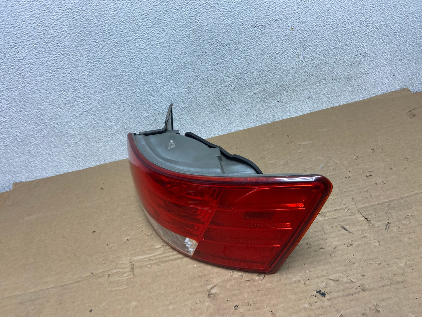 2006 2007 2008 Hyundai Sonata Right Passenger Rh Side Tail Light AD4070 LK1