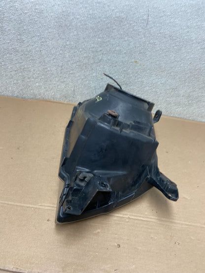 2000 to 2004 Mitsubishi Montero Pajero Left Driver LH  Headlight AA9879 DW7