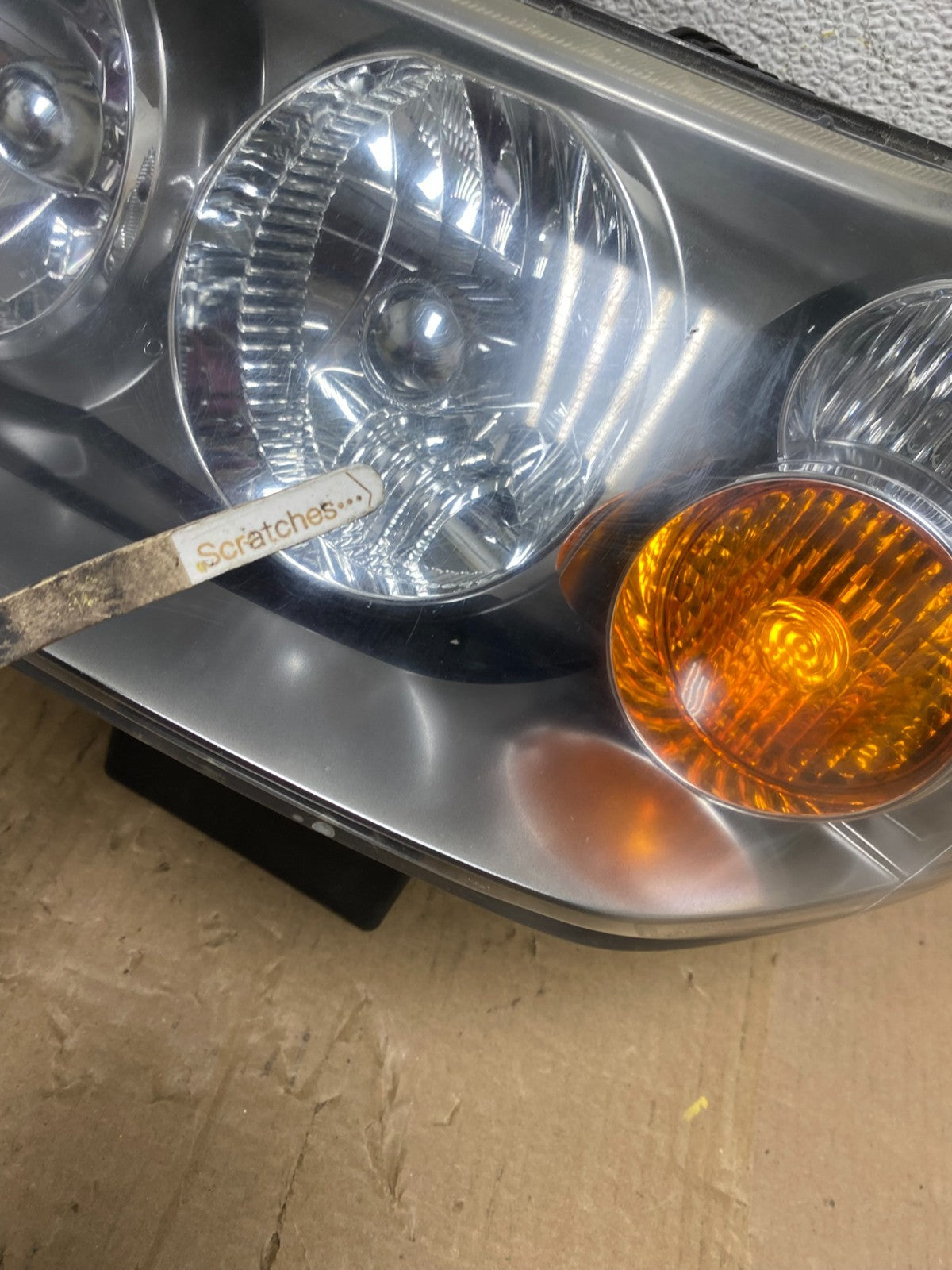 2002-2003 Nissan Maxima Left Driver LH Headlight Xenon HID AI1352 DW3