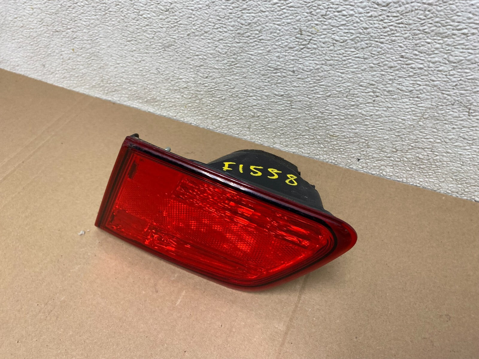 2010-2014 Subaru Legacy Right Passenger Rh Side Tail Light Inner Oem D1558 DG11