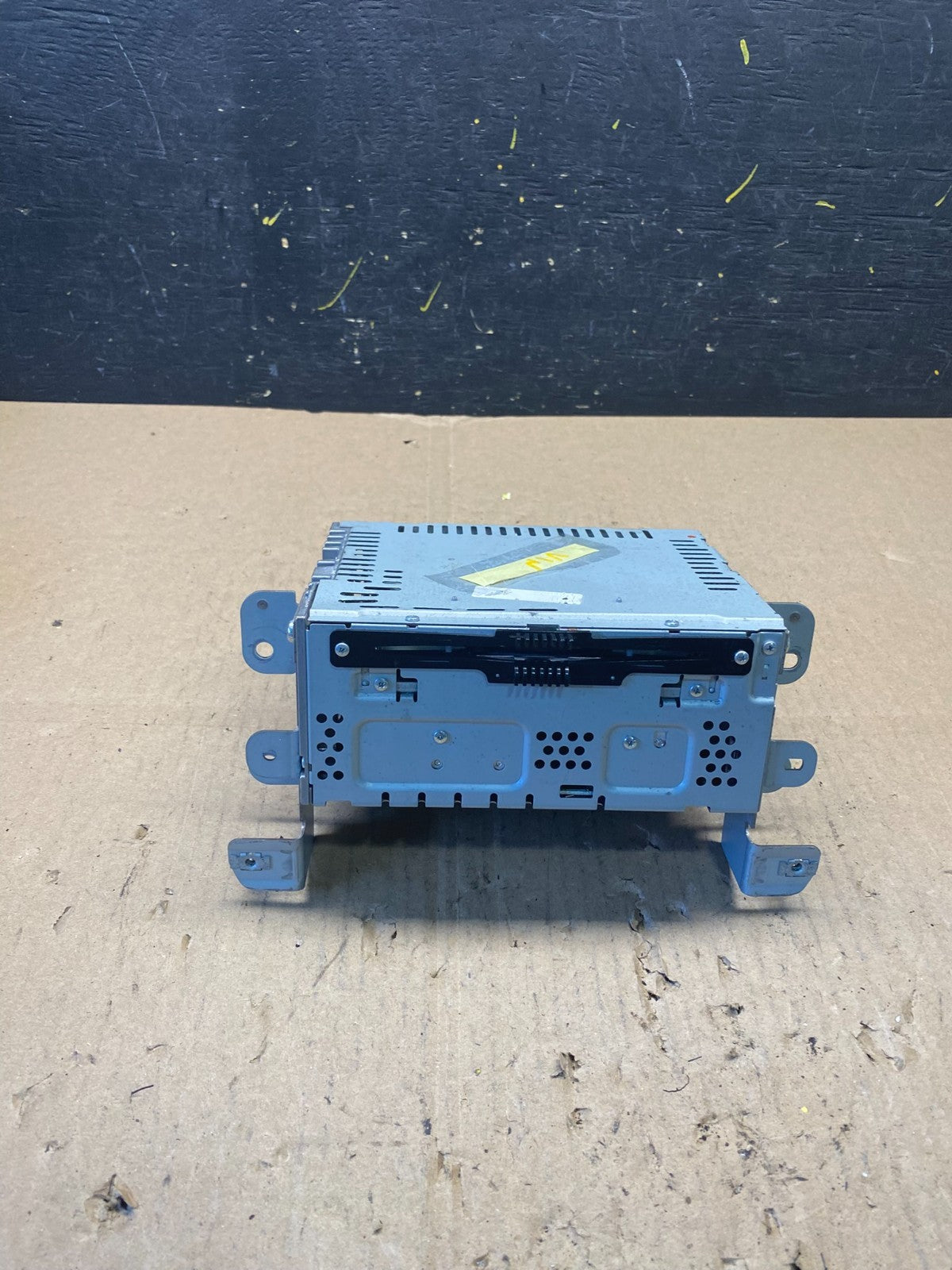 2015 Lincoln Mkt Am Fm Cd Player Radio Receiver t1383 DG0