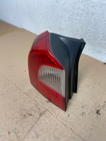 2008 to 2013 Volvo XC70 V70 Left Driver LH Tail Light Lower AF4936 LK1