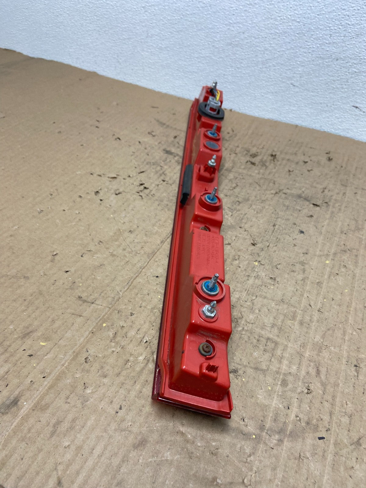 2015 to 2019 Lincoln MKC Center Trunk  Tail Light OEM AC0342 DG4
