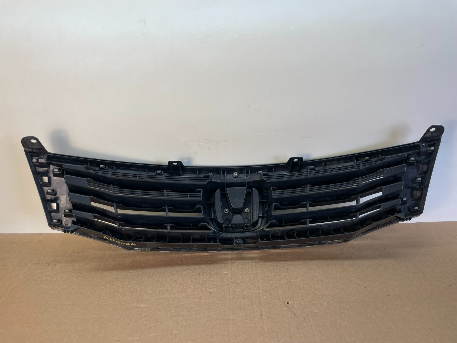 2008 2009 2010 Honda Accord Sedan Front Upper Grill Grille AH0036 DG3