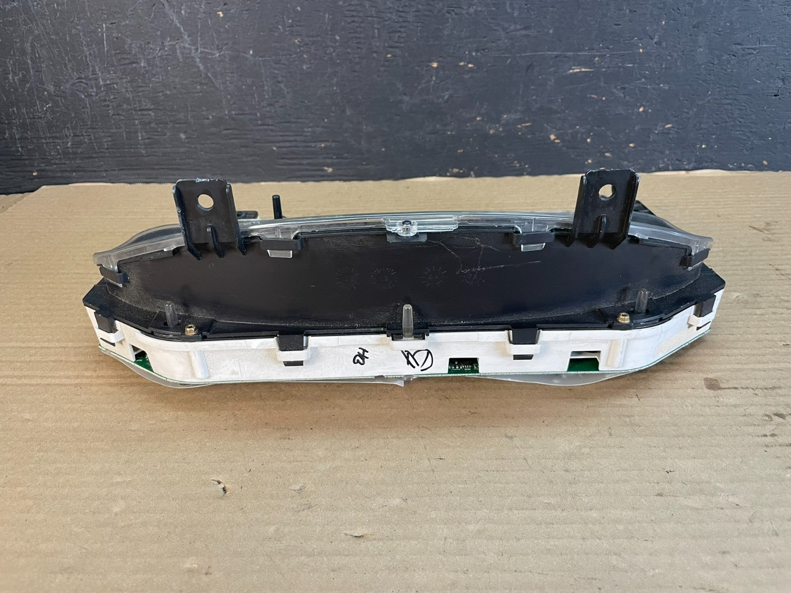 2004 2005 Mercury Mountaineer Instrument Cluster Speedometer Gauge AF3439 DW7
