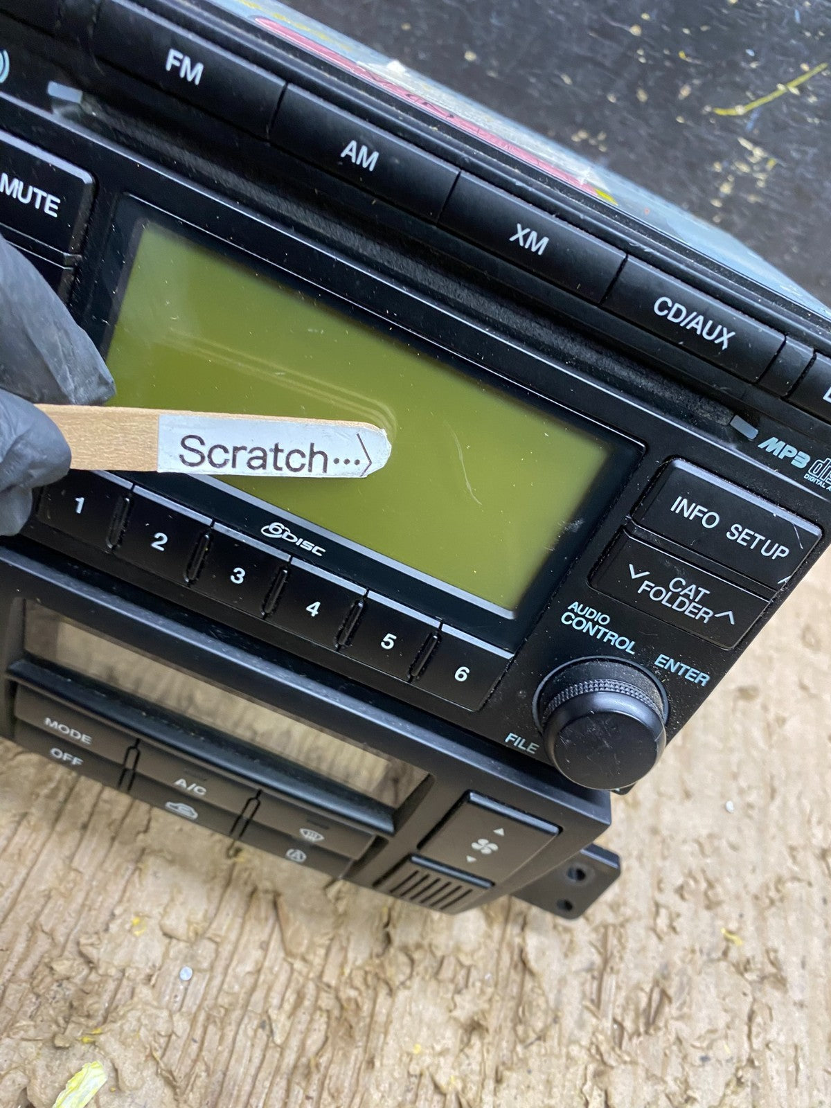 2006 to 2009 Hyundai Tucson FM Radio Single CD Player 96175-2E810 W0005 PS1