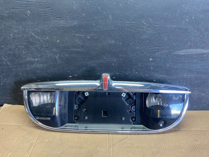 1999-2002 Lincoln Continental License Plate Panel Backup Lights Trim Oe r7290 DG0