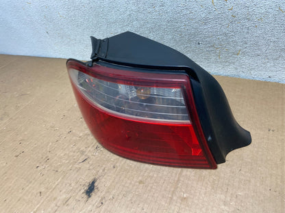 2004 2005 Mercury Sable Left Driver Side Tail Light AI8962 LK1