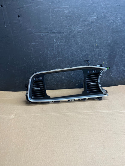 2014 2015 Kia Optima Front Dash Radio Bezel Trim Air Vent af2413 DG0