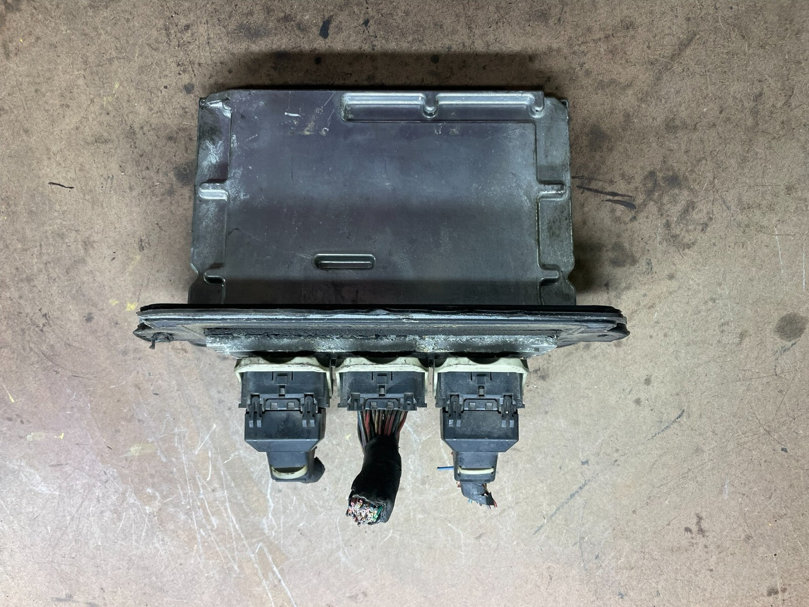 2005 Ford Explorer 4.0L Engine Control Computer 5l2a-12a650-kb j1916 DG1