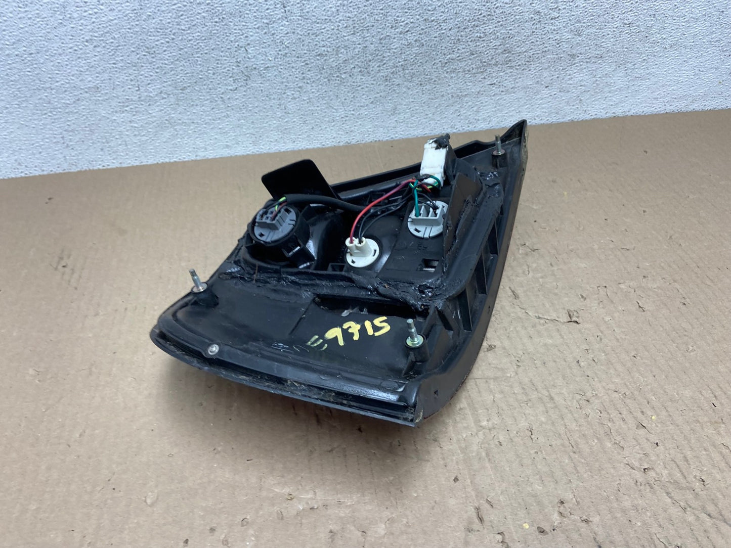 2000 to 2001 Nissan Altima Tail Light Right Passenger Rh Side AE9715 LK5