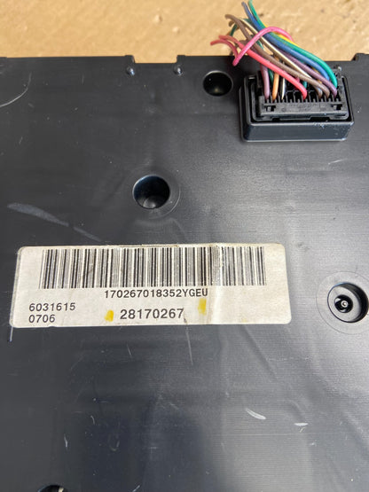 2007 to 2013 Chevrolet Silverado Suburban Cluster Gauge Speedometer AE4201 DG6