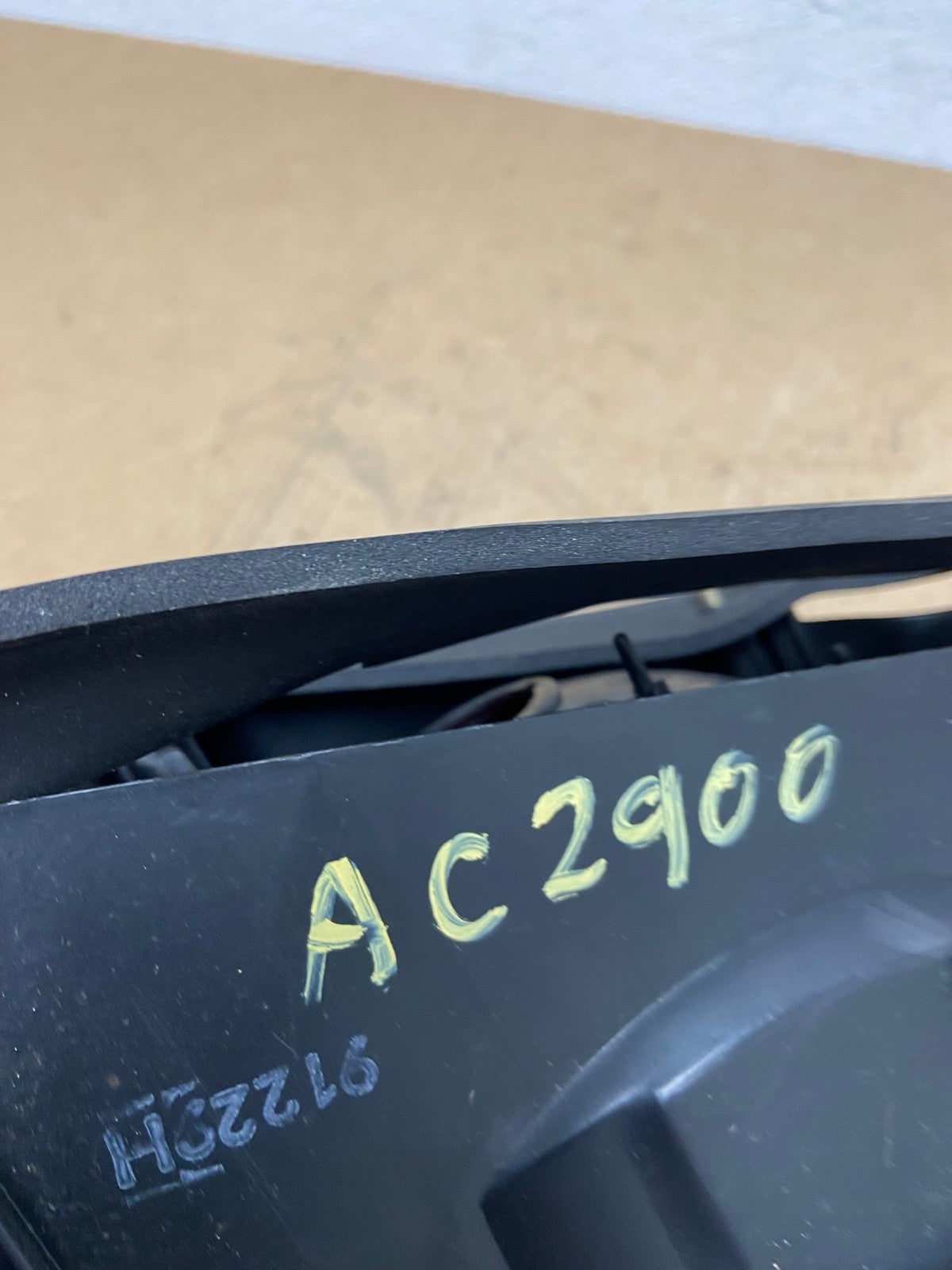 1999 2000 Hyundai Elantra Sedan Right Passenger RH Tail Light OEM AC2900 LK7