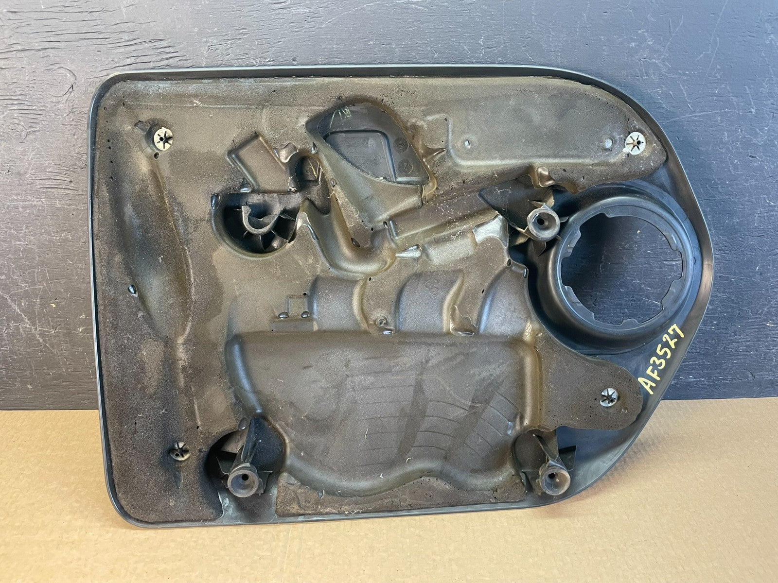 2014 to 2022 Jeep Cherokee 3.2L V6 VVT Engine Motor Cover AF3527 DG6
