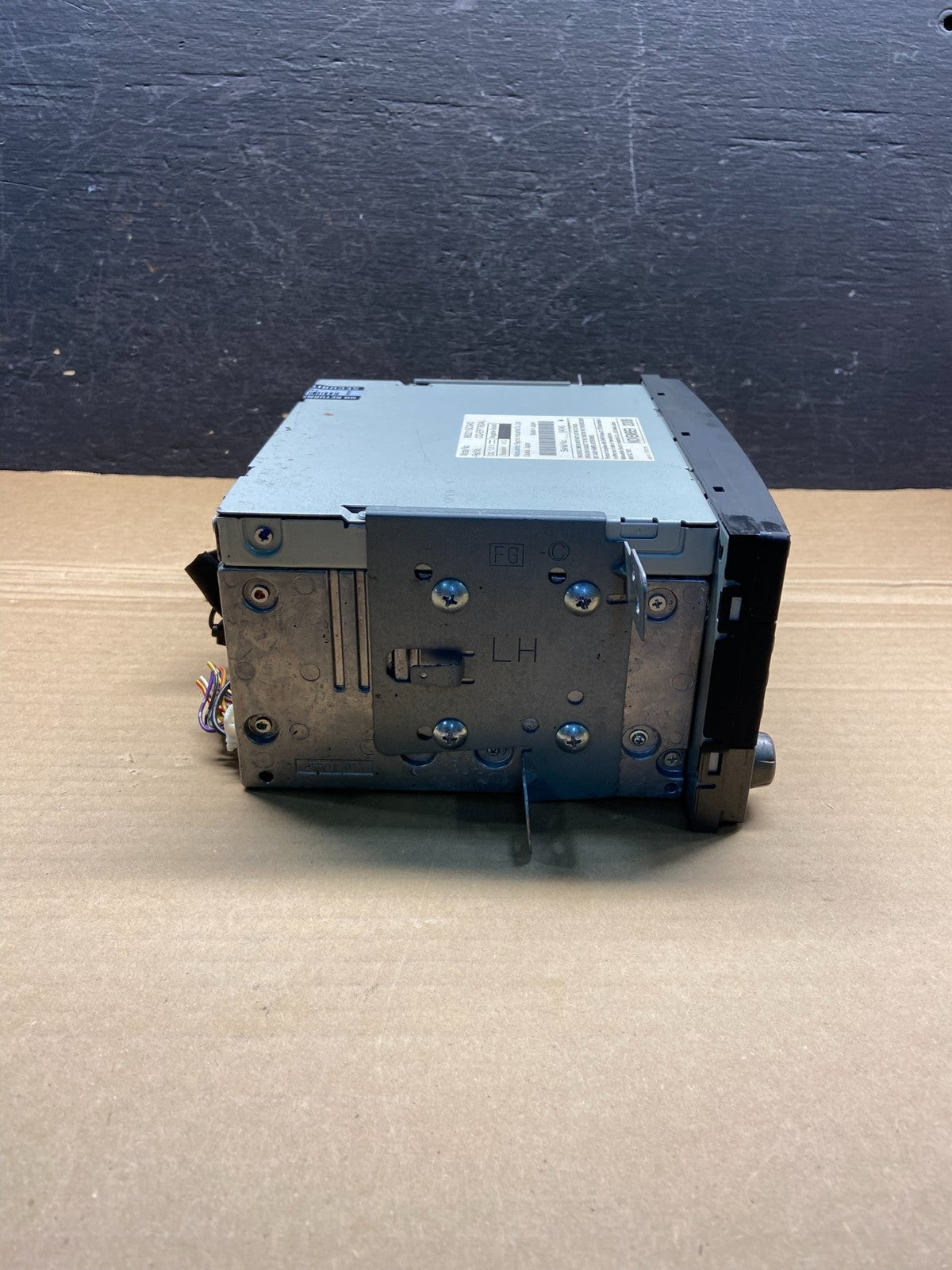 2009 to 2013 Subaru Forester Radio CD Player AUX AM/FM AE4562 DG2