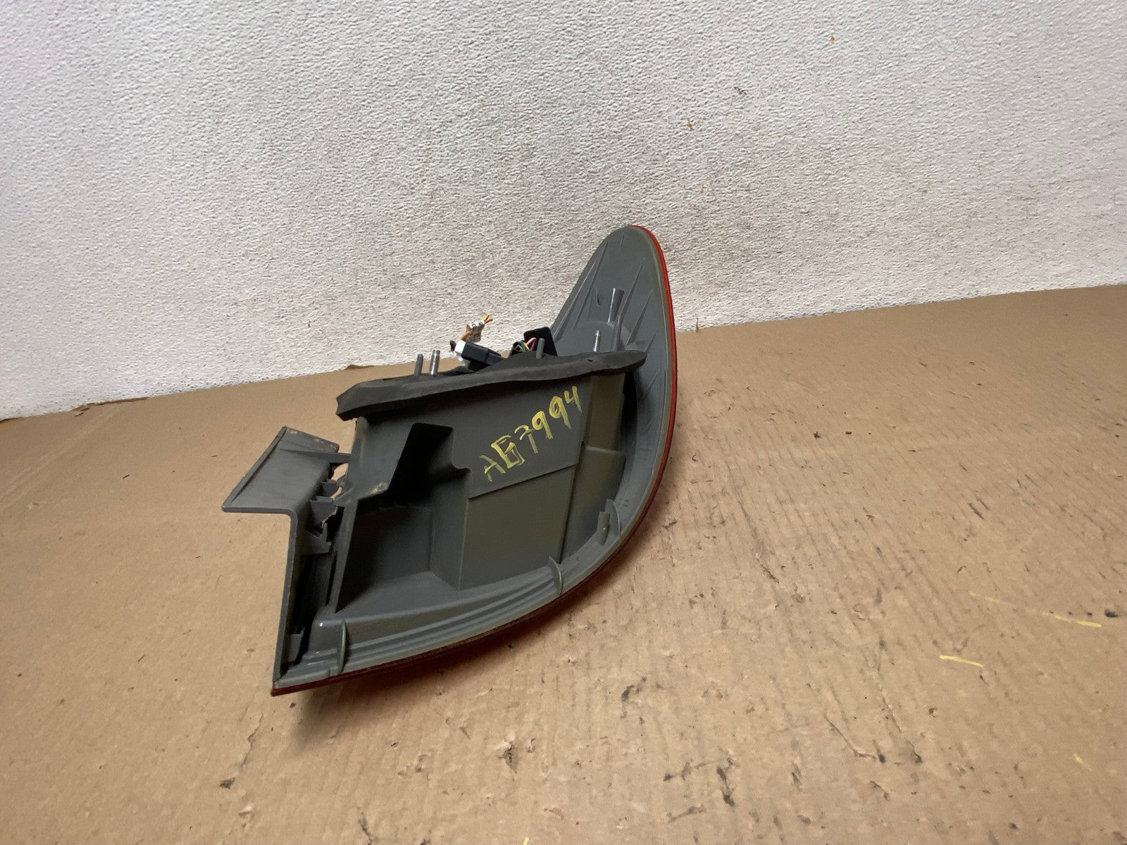 2007 to 2010 Hyundai Elantra Sedan Left Driver Side Tail Light AG7994 LK4