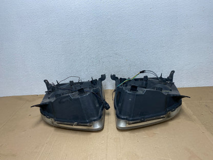 2007 - 2014 GMC Yukon Halogen Headlights Left+Right Side Set AE9086 DW9