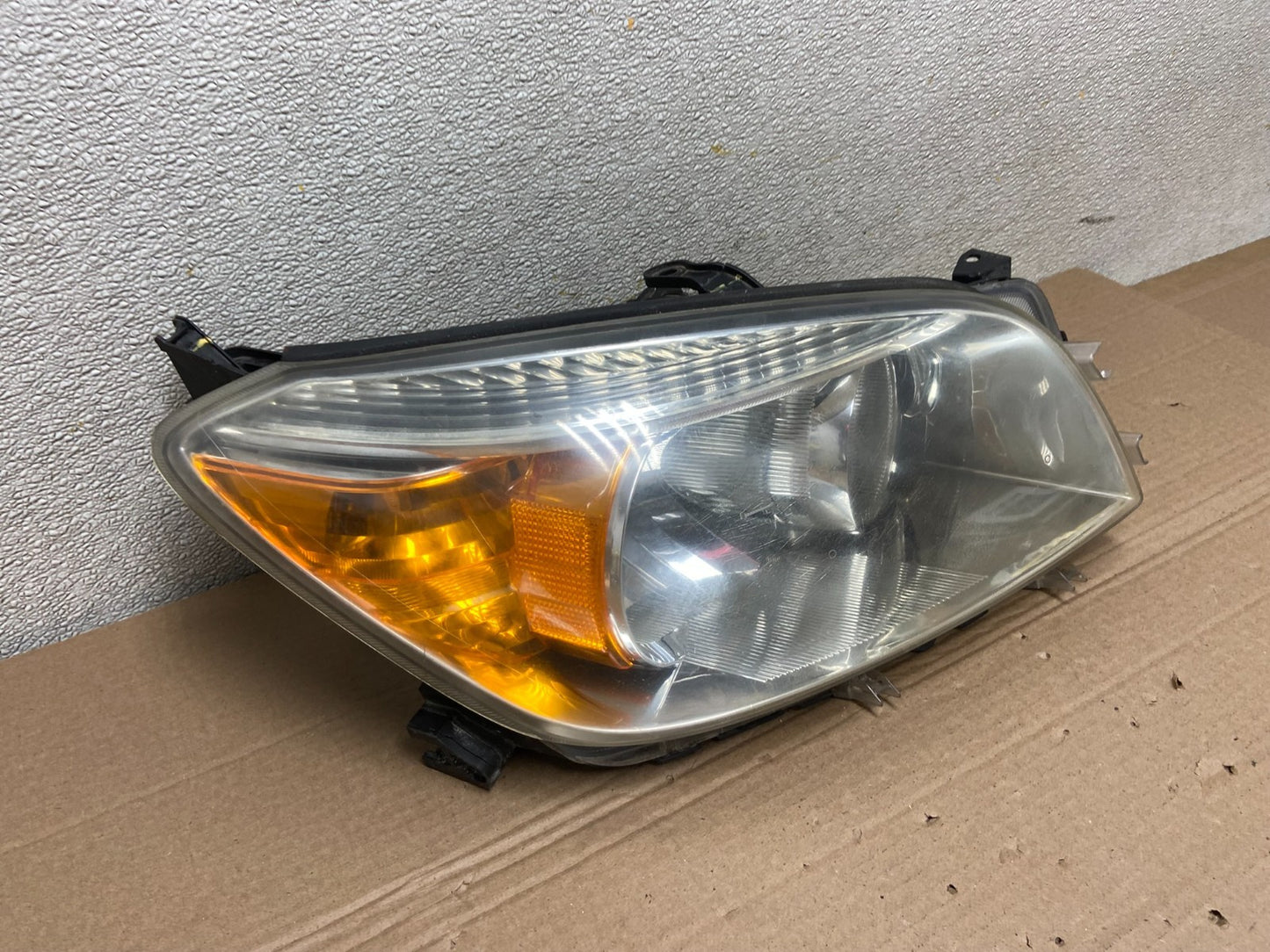 2006 2007 2008 Toyota Rav4 Right Passenger Rh Side Halogen Headlight OEM AB10062