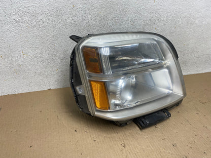 2010 to 2015 GMC Terrain Halogen Passenger Right Rh Side Headlight AH5854 DW1