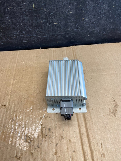 2013 - 2020 Lincoln MKT MKZ Radio Amplifier Amp Audio Stereo AE1913 DG2