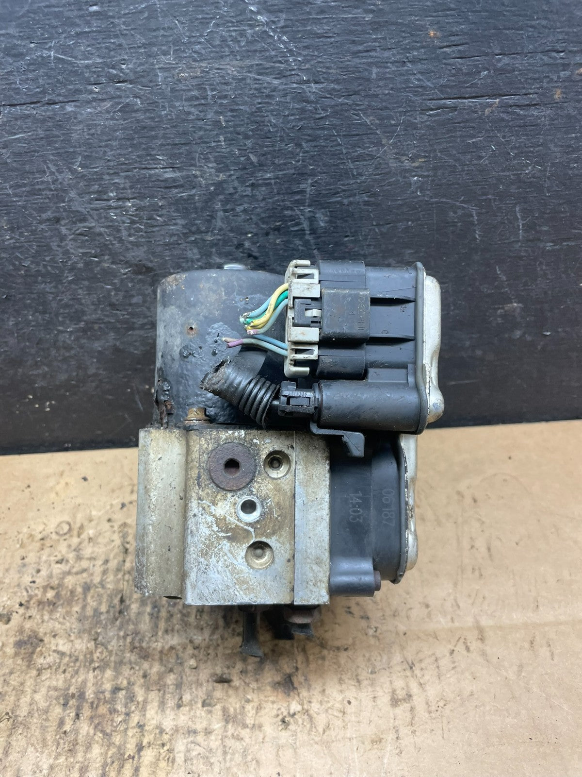 2004 - 2007 Chevy Express GMC Savana 1500 2500 ABS Anti Lock Brake Pump r4407 DG3