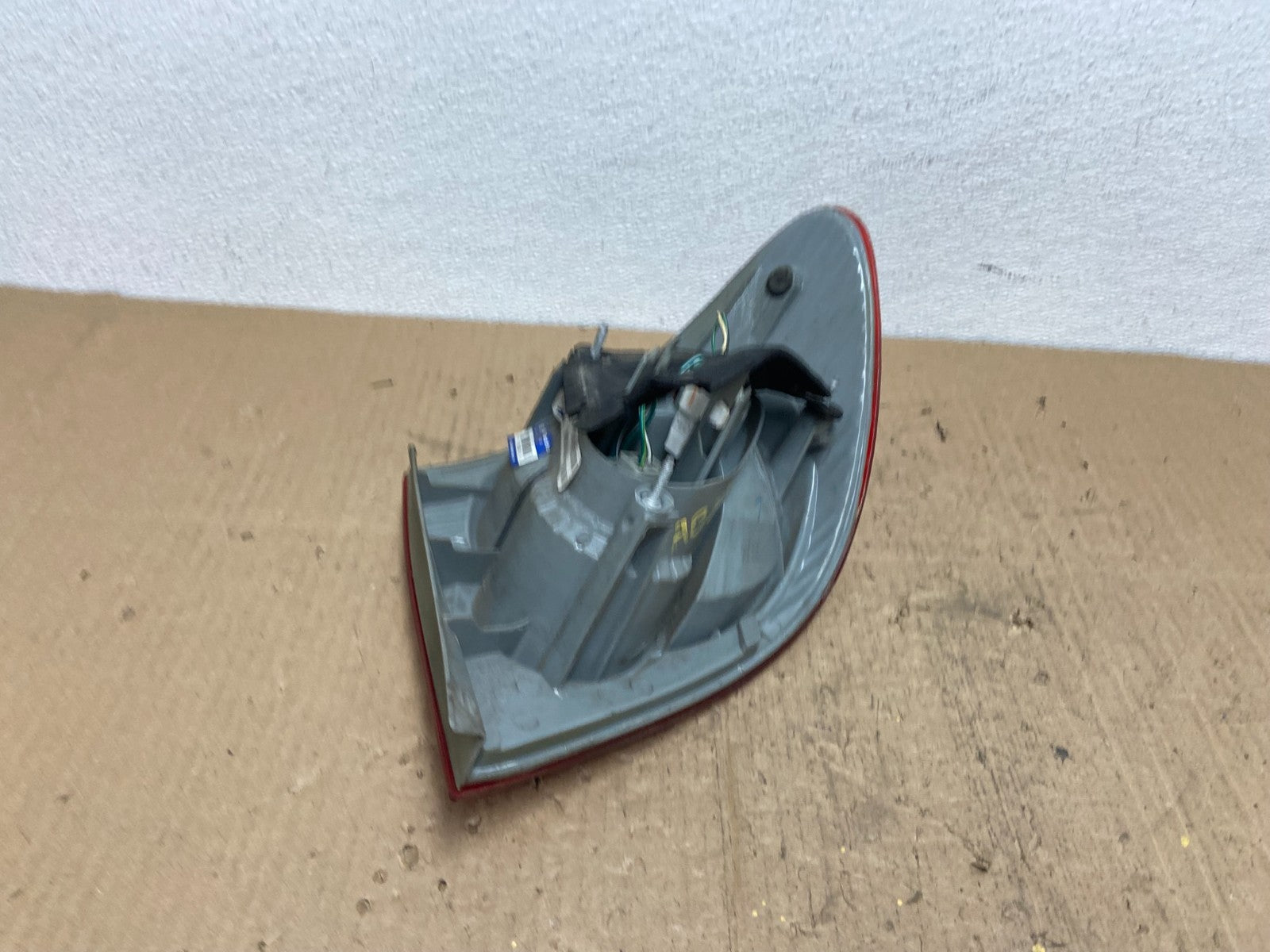2003 to 2005 Toyota Corolla Left Driver Lh Side Tail Light AB8552 DW4
