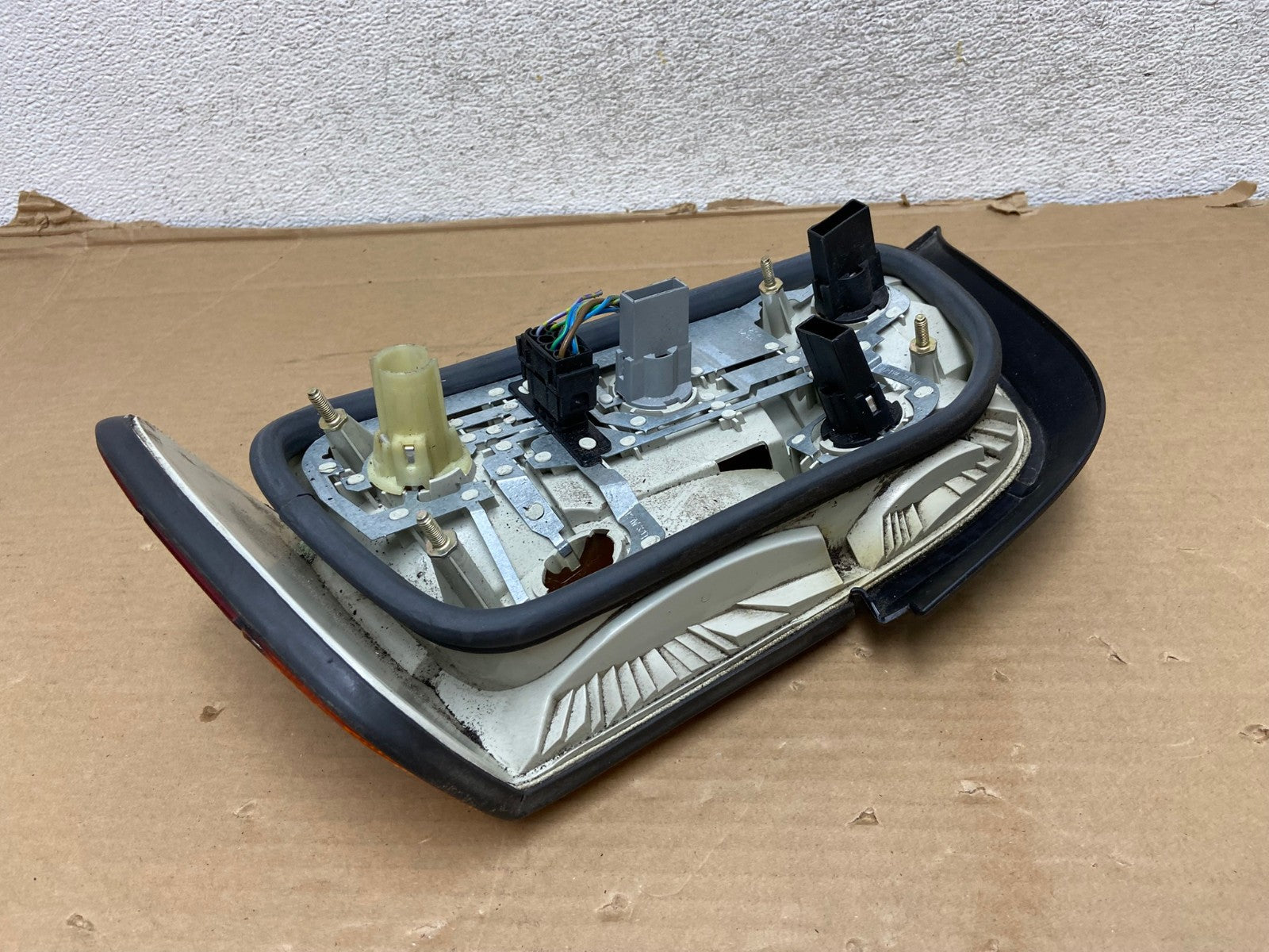 1995 to 1999 BMW E36 Left Driver LH Side Tail Light AG9165 LK4
