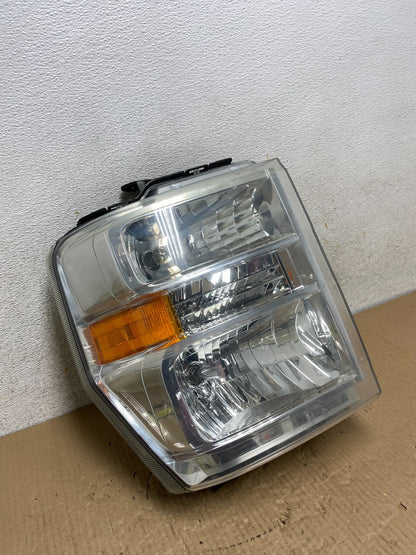 2008-2014 Ford Econoline E150 E250 E350 Right Passenger Headlight AI1271 DW2
